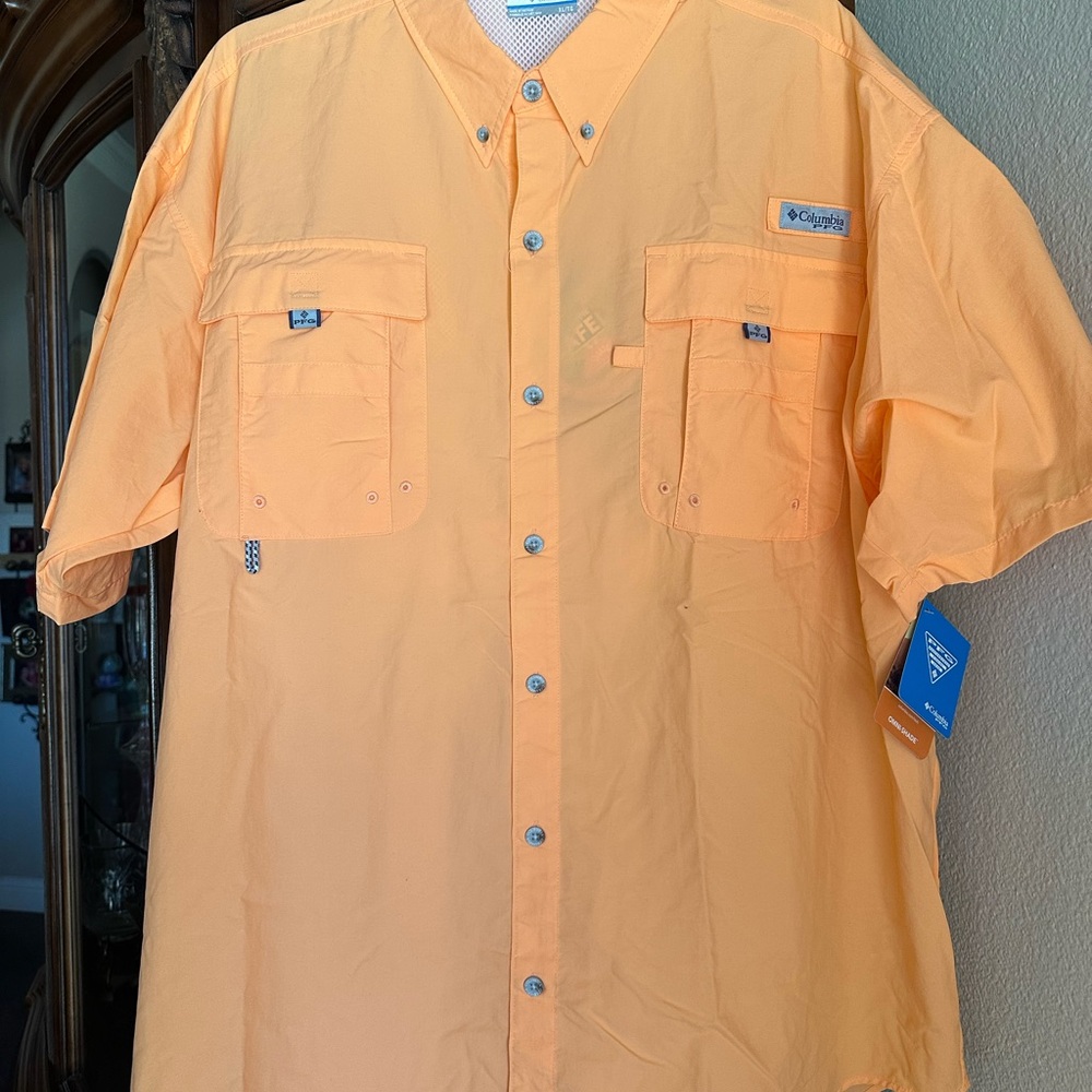 *NWT* COLUMBIA PFG Men's Bahama Button-Down Shirt with Omni-Shade protection.